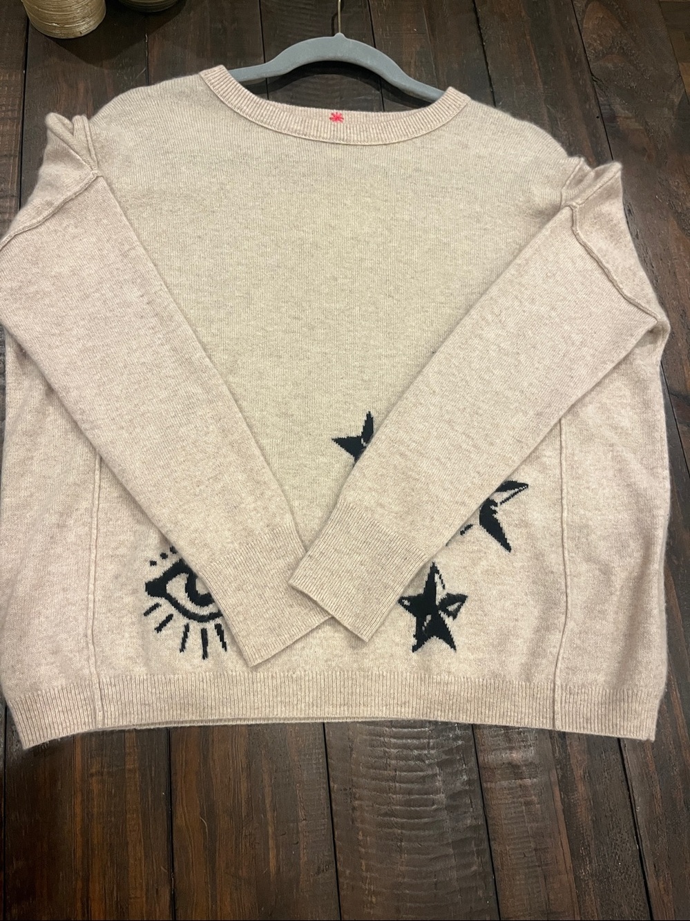 LABEL+ thread Cashmere Lucky Stars Scoop Neck - Picture 9 of 16